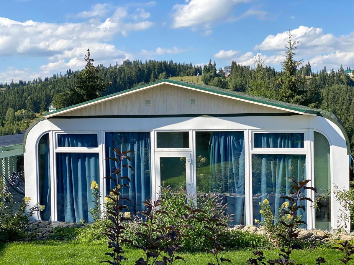Space Place Yablunytsya Exterior photo